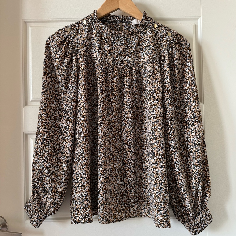 Loft Navy Floral Mock Neck Blouse with Gold Button Accent Size Small Petite